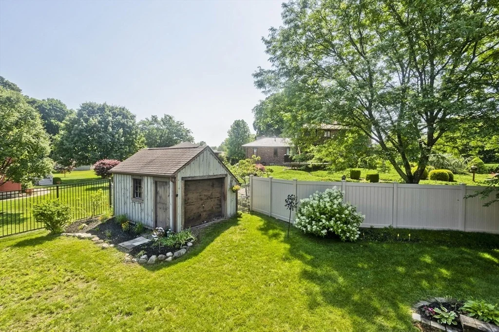 Photo of 9 Dowds Ln
