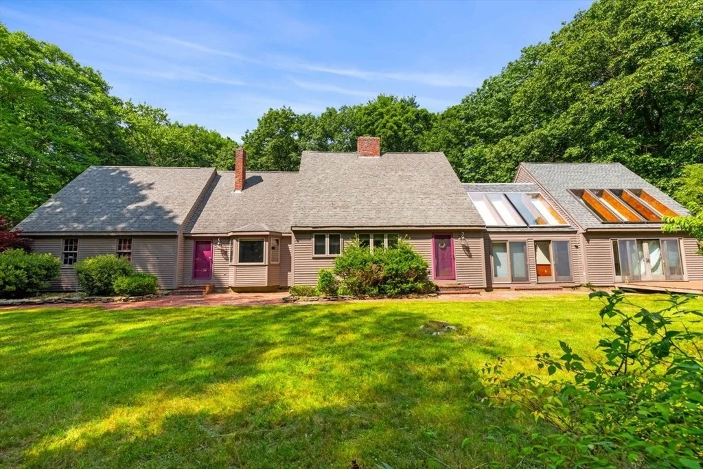 Photo of 95 Lawrence Rd