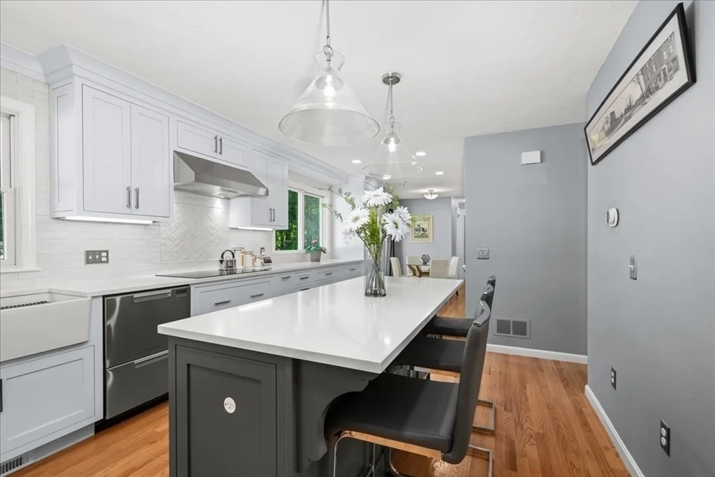 Photo of 9 Hillando Dr