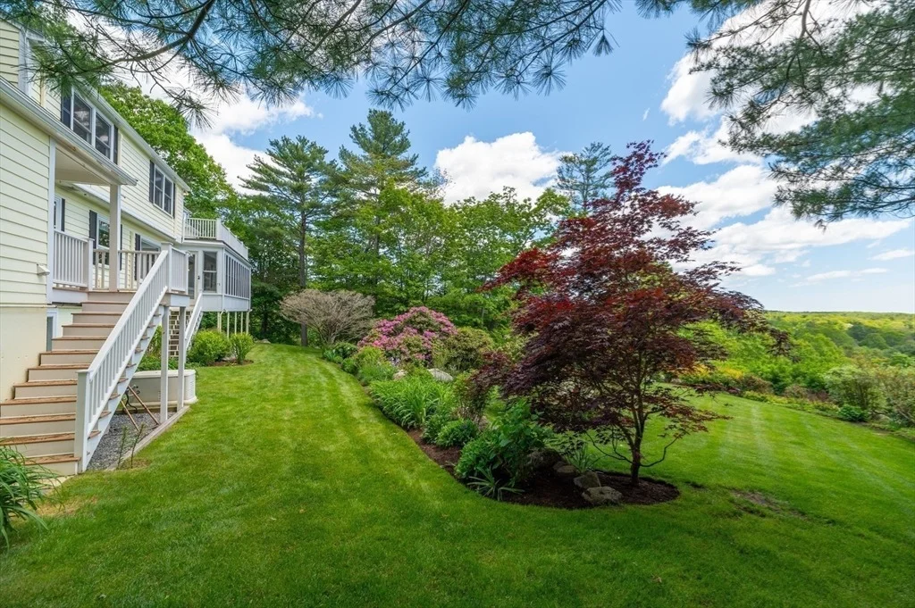 Photo of 13 Hickory Hill Road