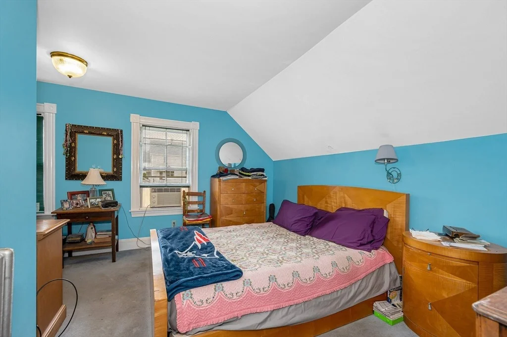 Photo of 2 Light Ave
