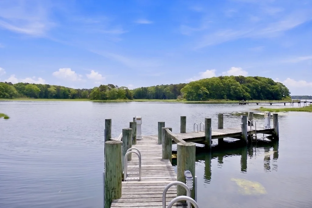 Photo of 375 Baxters Neck Rd