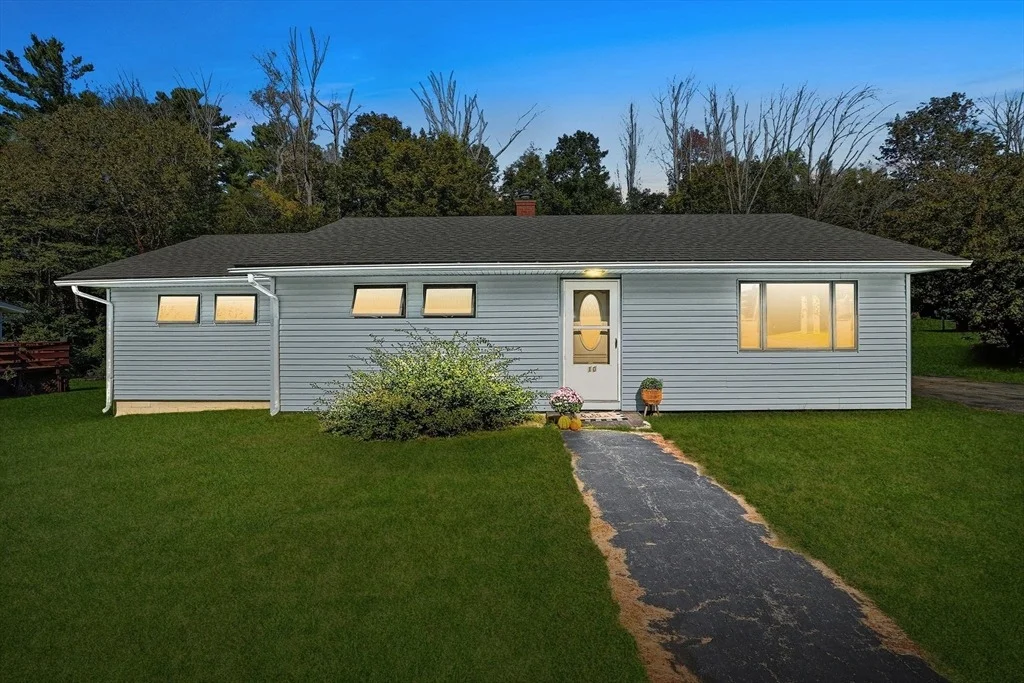Photo of 10 Sunset Ln