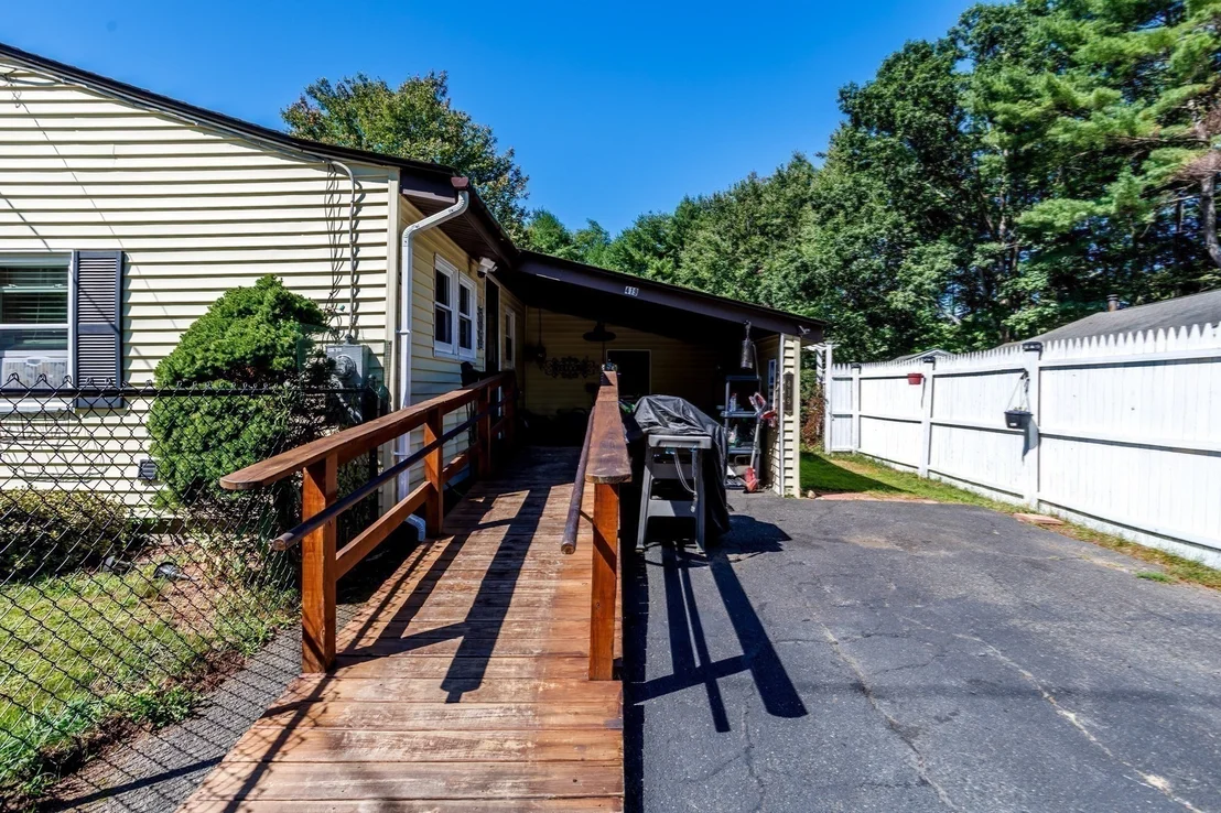 Photo of 419 Harvard Ave