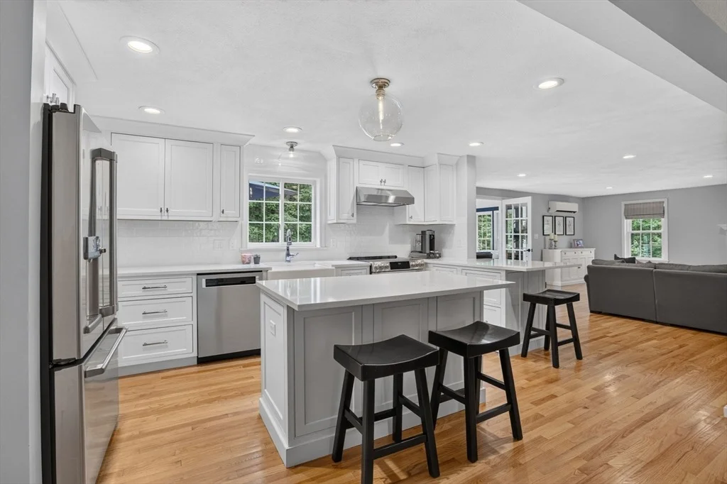 Photo of 10 Lillian Drive