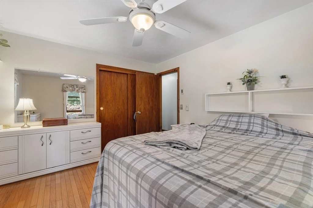 Photo of 39 Elm St.