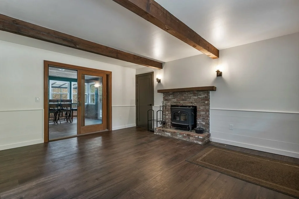 Photo of 20 Fox Den Road