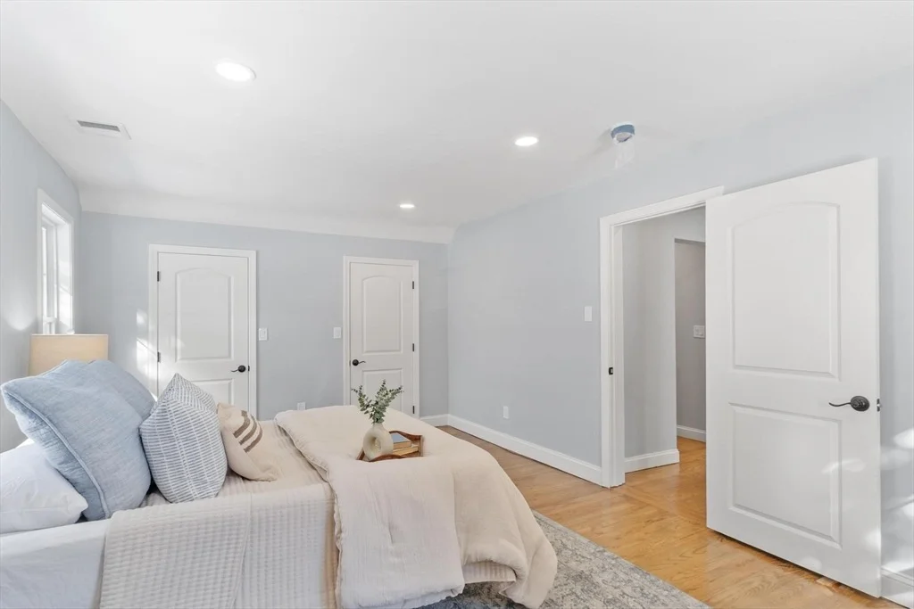 Photo of 401 Belknap Rd