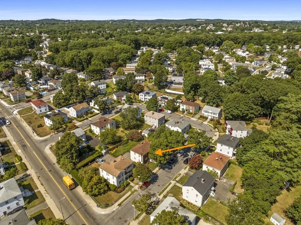 Photo of 6 Newcroft Cir