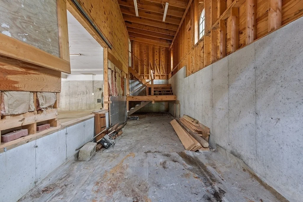 Photo of 87 Hubbardston Road