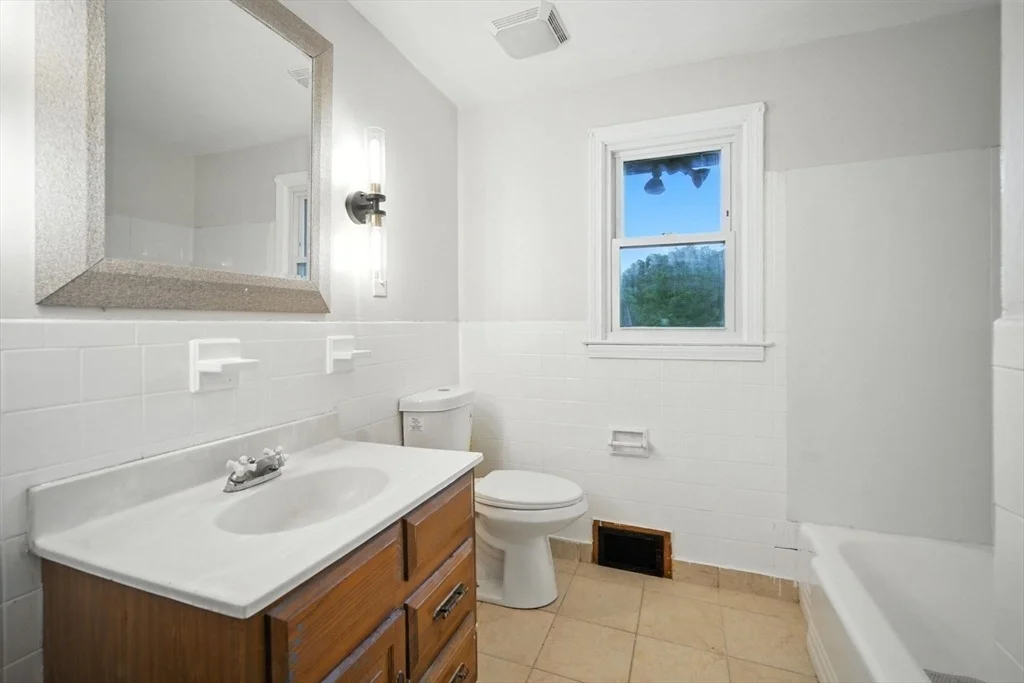 Photo of 32 Pine Hill Road