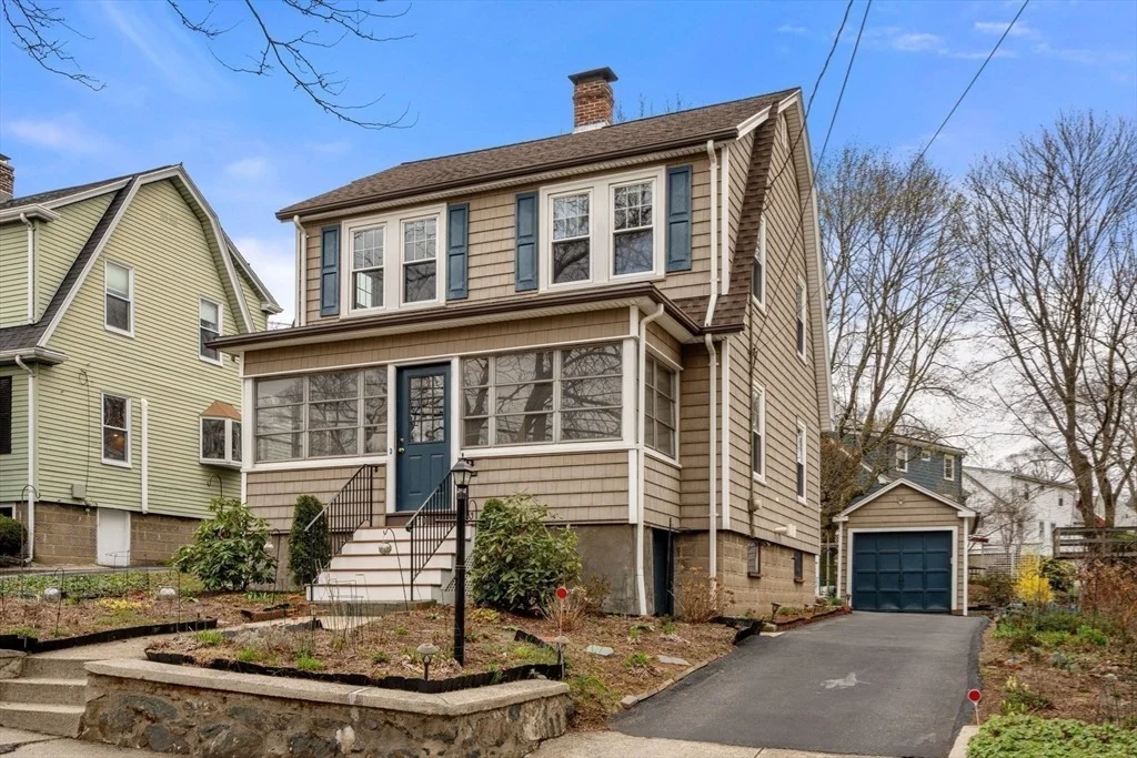 Photo of 10 Dow Ave