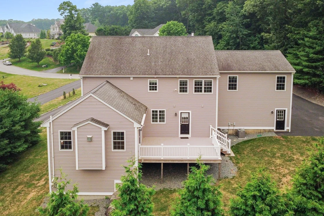 Photo of 14 Longbrook Dr