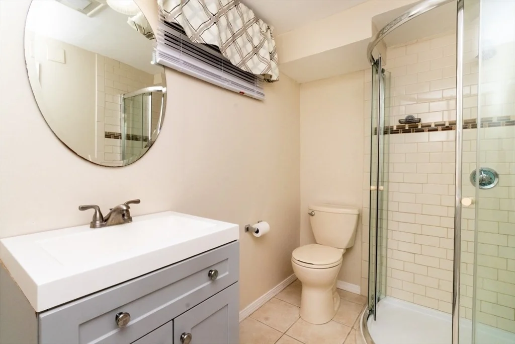 Photo of 89 Fernandez Cir