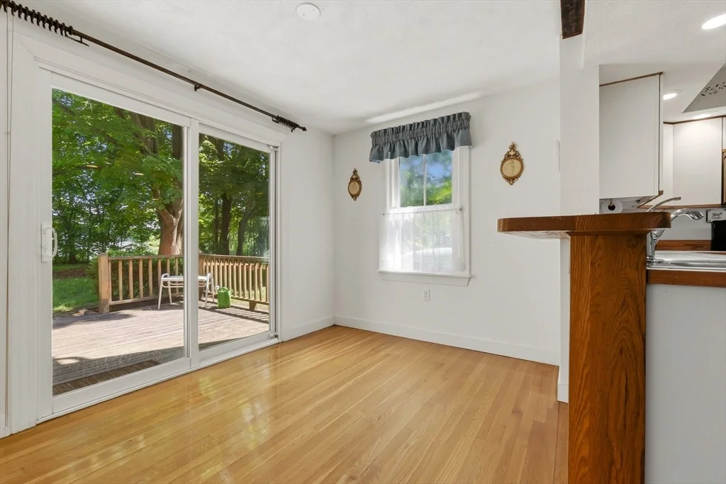 Photo of Unit 307 at 307 Maple Street