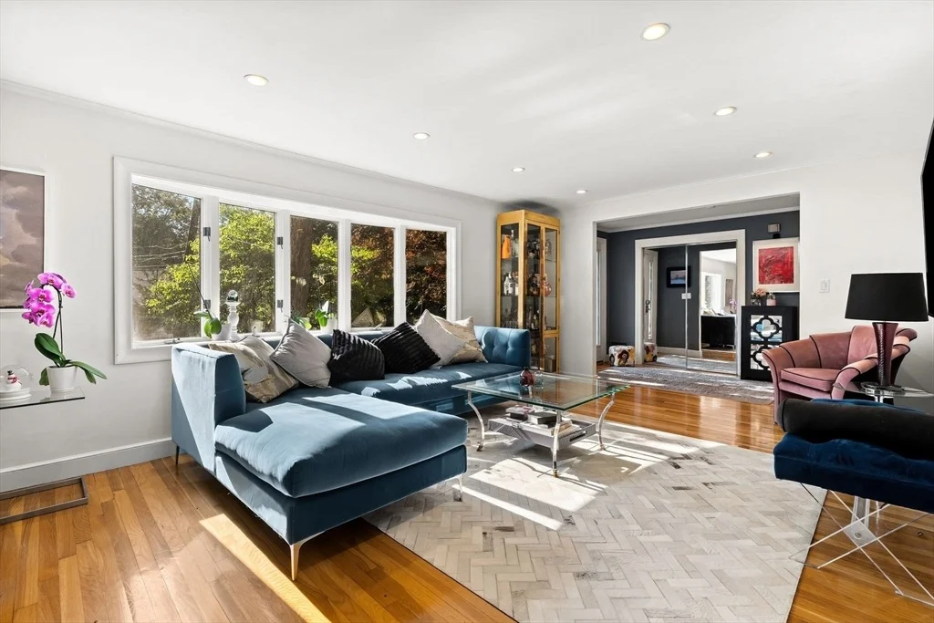 Photo of 44 Windemere Rd