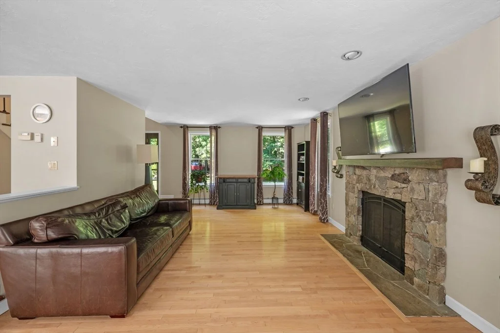 Photo of 49 Plain St