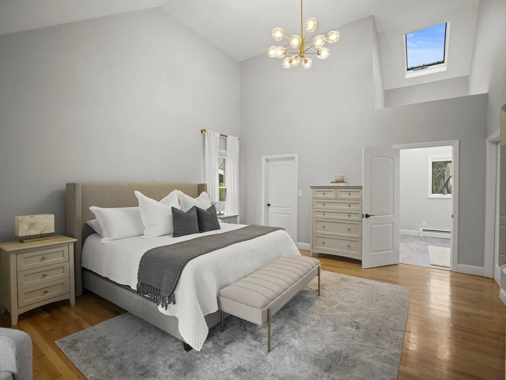 Photo of 10 Alfred Dr