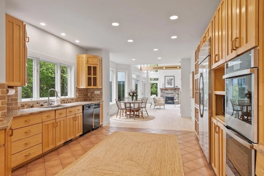 Photo of 315 Nagog Hill Rd