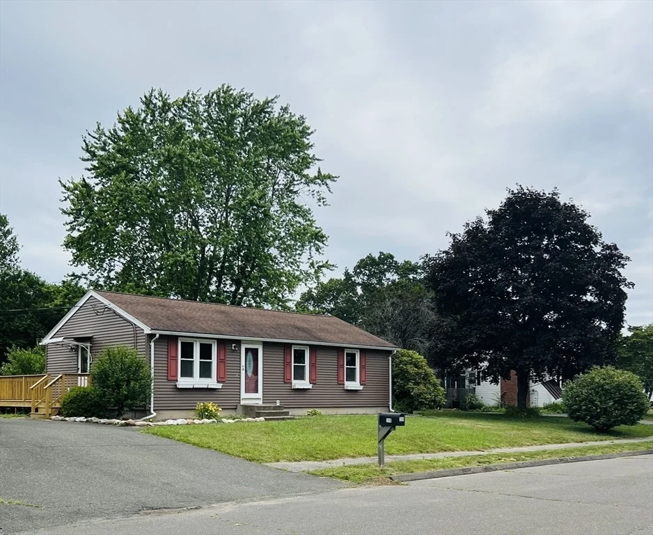Photo of 209 Casey Dr