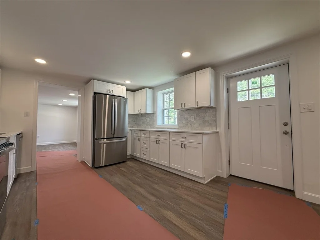 Photo of 43 Buttonwood Road