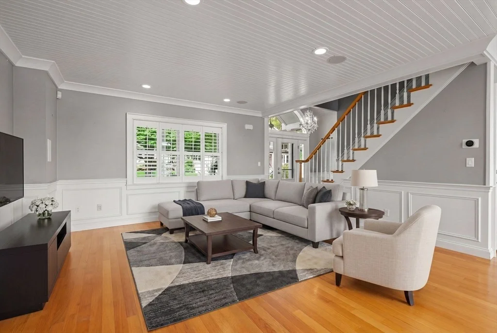 Photo of 35 Doty Ave