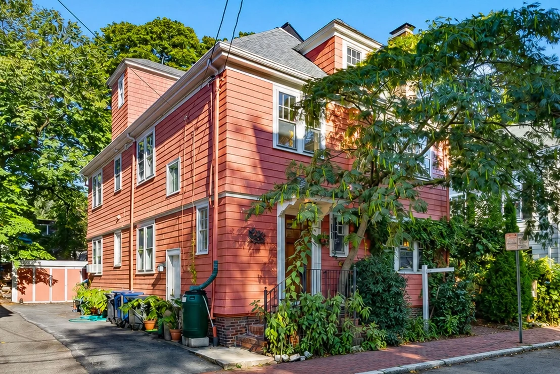 Photo of Unit 2 at 8 Wright St