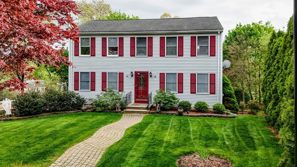 Photo of 91 Leonard Circle