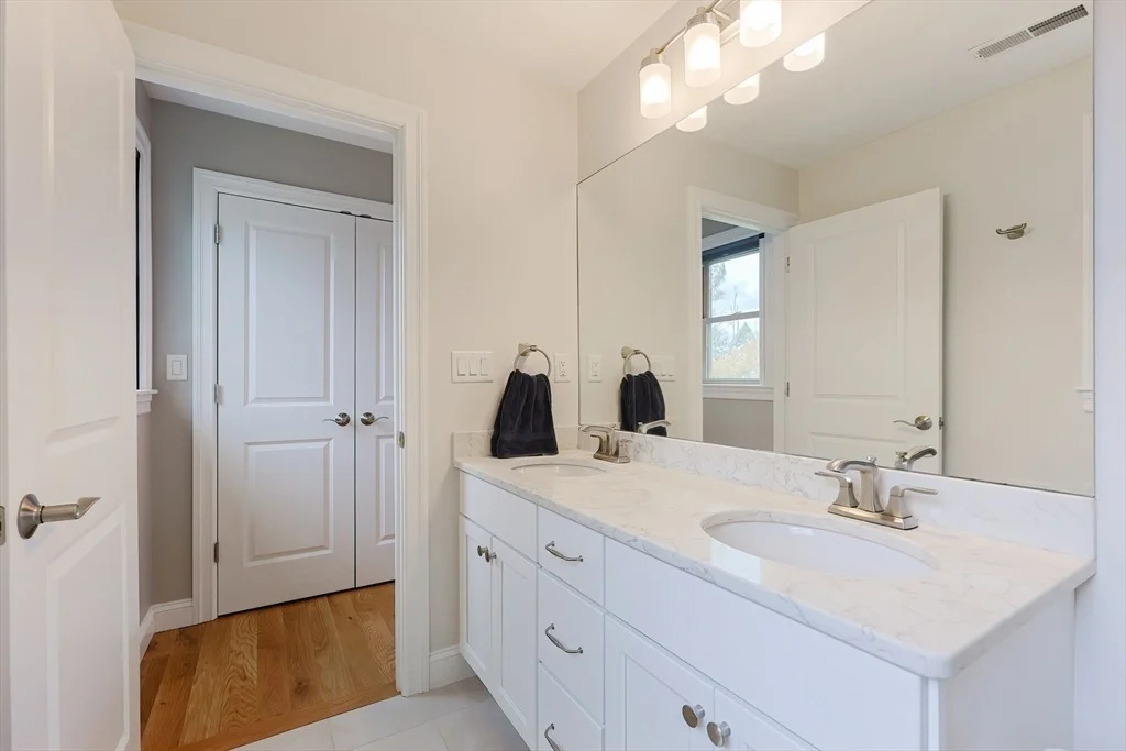 Photo of 7 Pheasantwood Dr