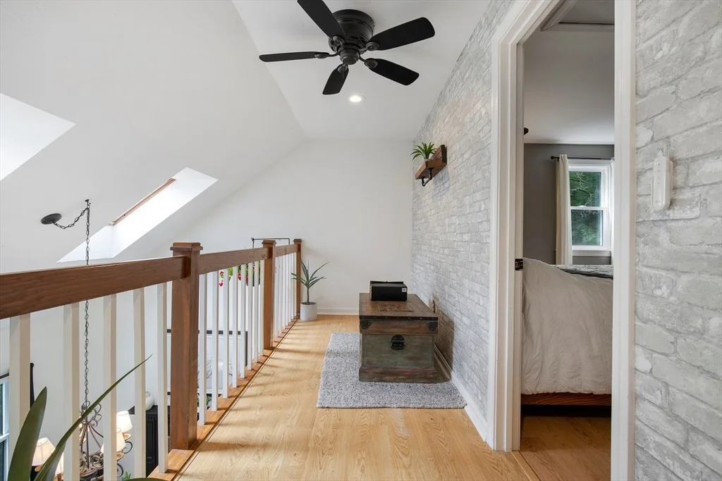 Photo of 50 Currycomb Cir