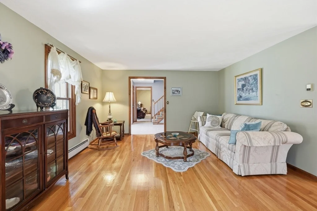 Photo of 3 Sherbrooke Dr