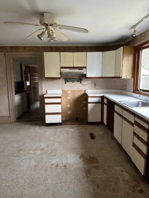 Photo of 12 Maple Ave