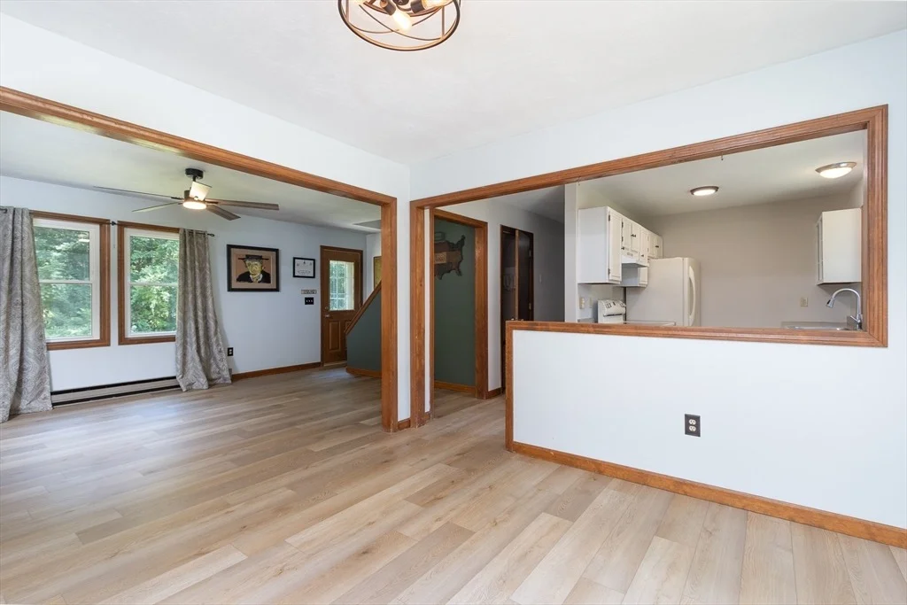 Photo of 246 Torrey Rd