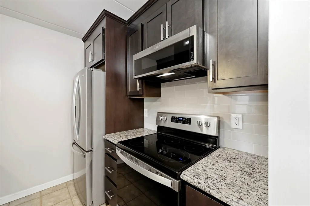 Photo of Unit F at 36 Maple Crest Cir