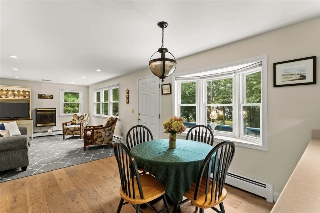 Photo of 84 Eel Pond Rd