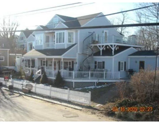 Photo of 56 Rocky Neck Ave