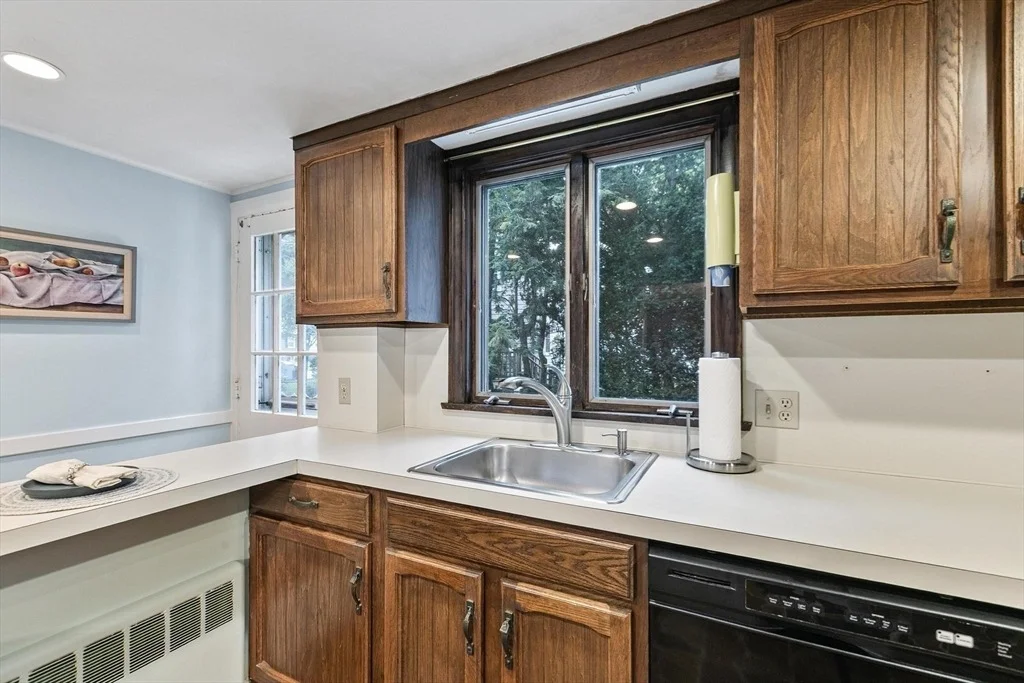 Photo of 79 Livermore Rd