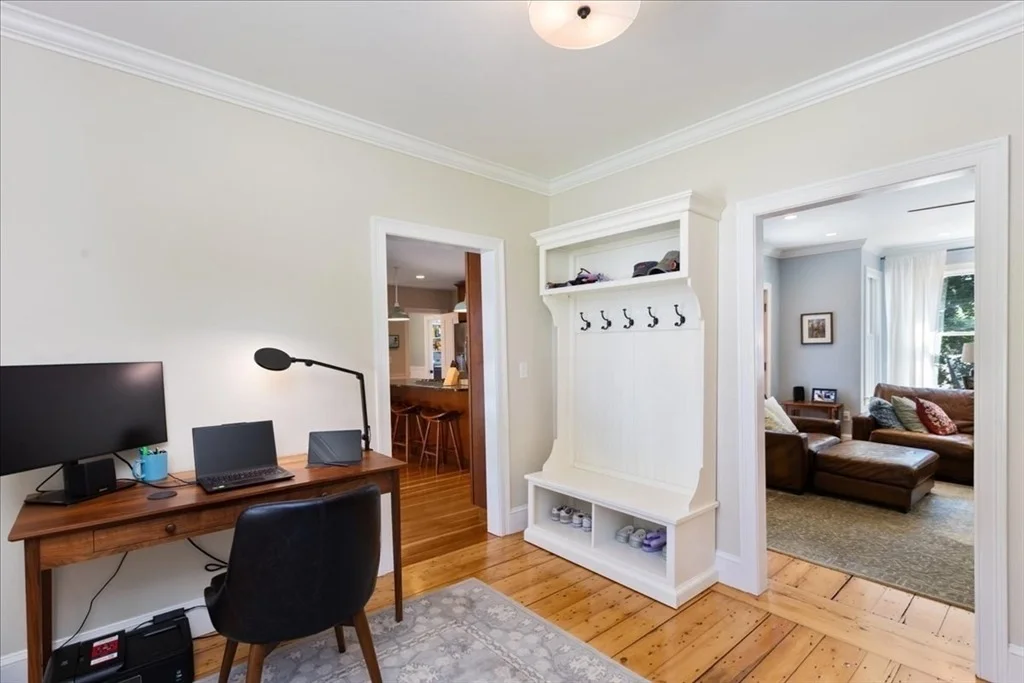 Photo of 104 High St
