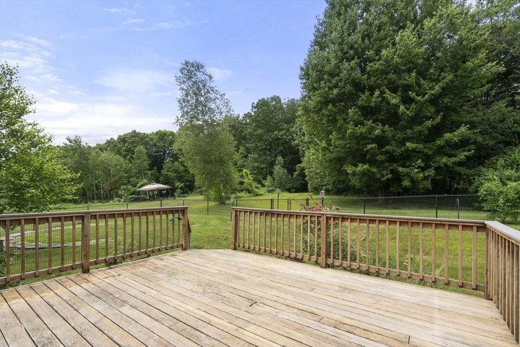 Photo of 893 Cronin Rd