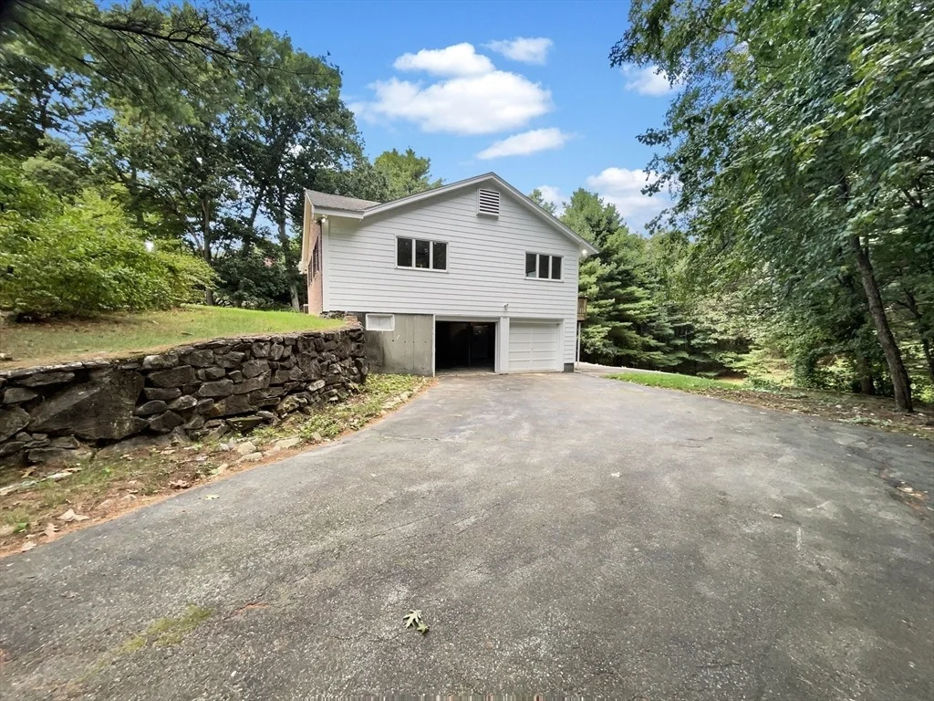 Photo of 13 Sunset Ave