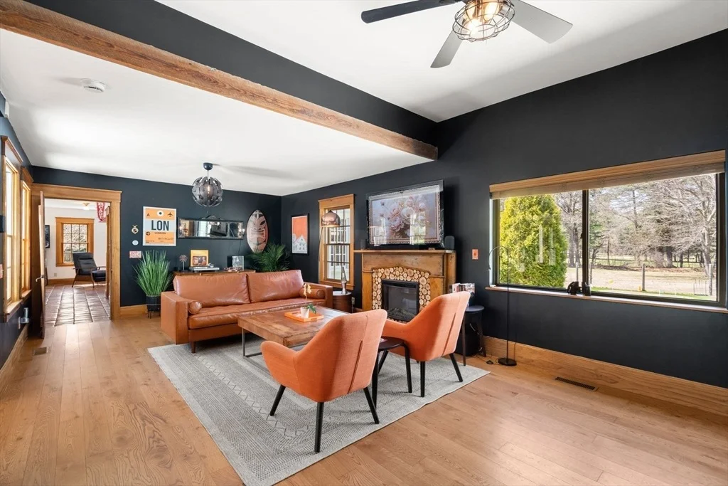 Photo of 165 Gleasondale Road