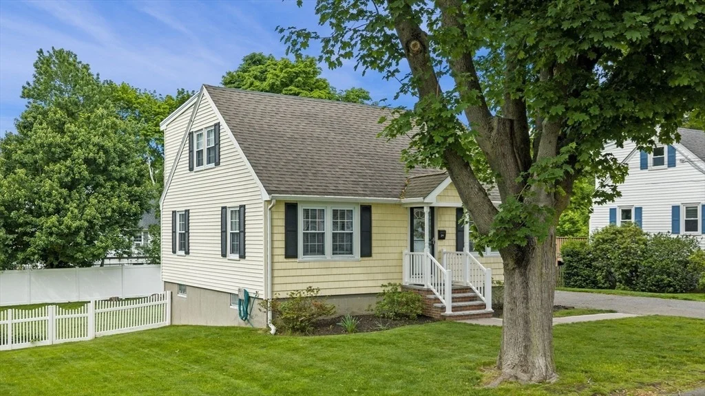 Photo of 24 Shortell Ave