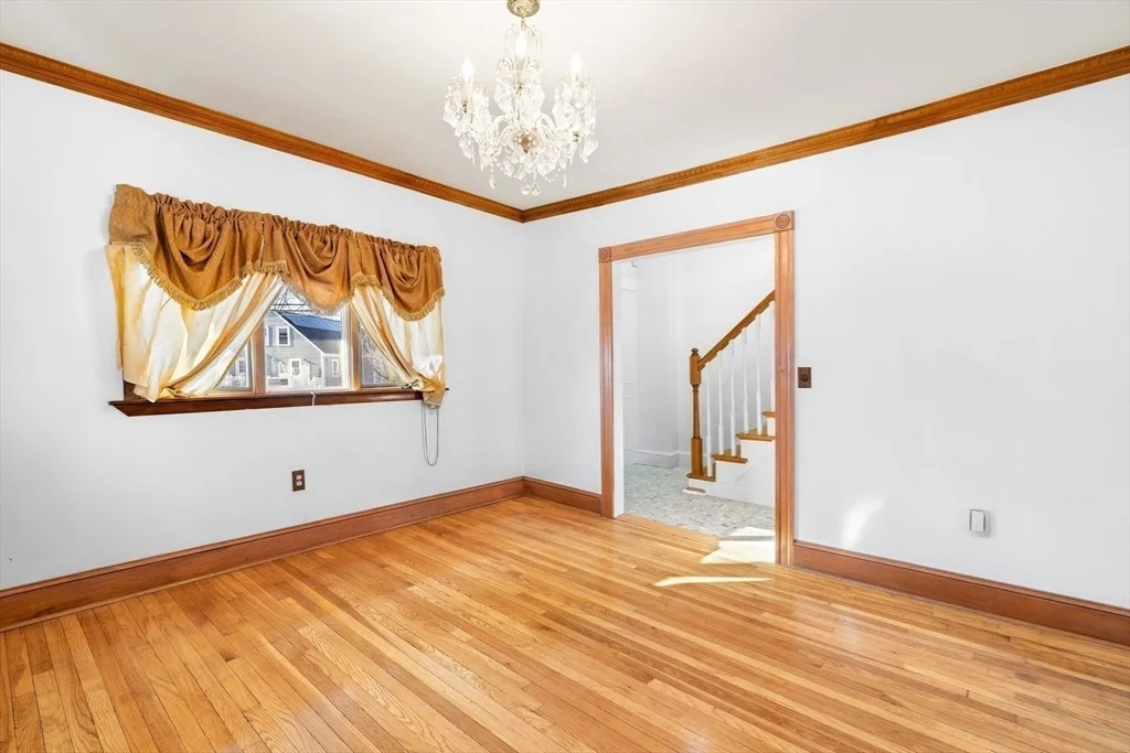 Photo of 32 Beach Street