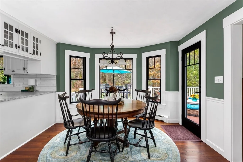 Photo of 8 Bubbling Brook Road