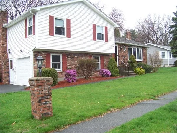 Photo of 98 Neill Ave