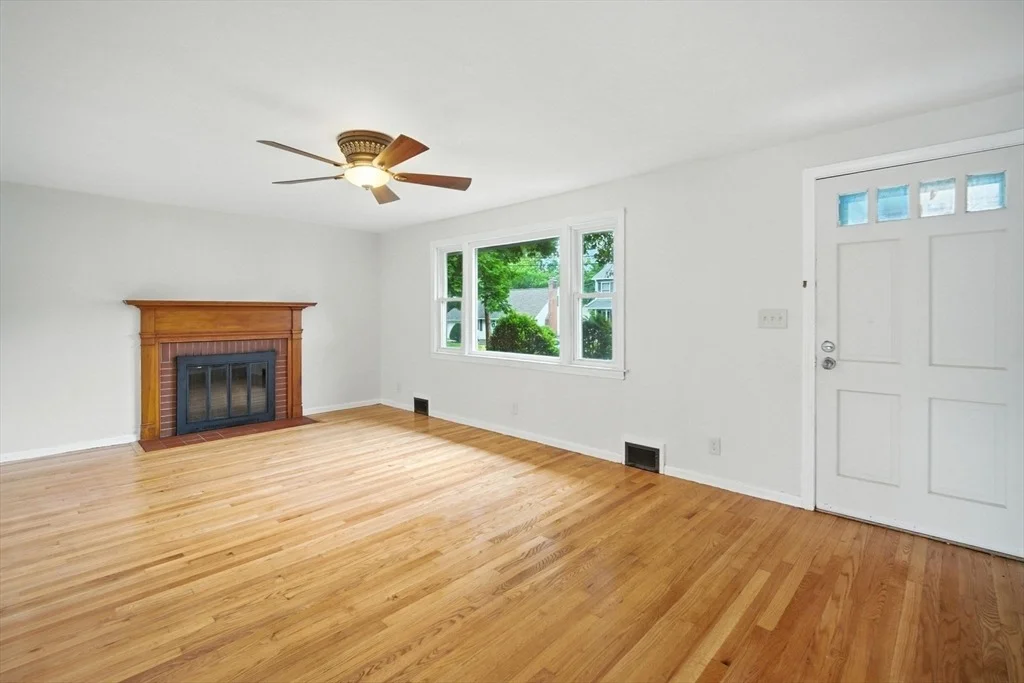 Photo of 32 Pine Hill Road