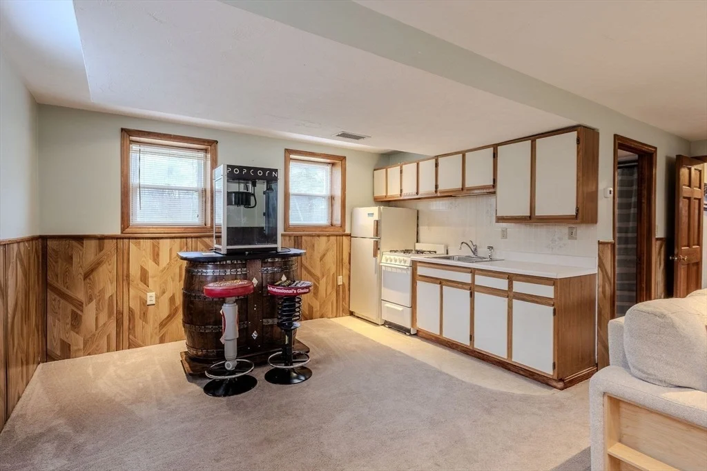 Photo of 46 Puritain Drive