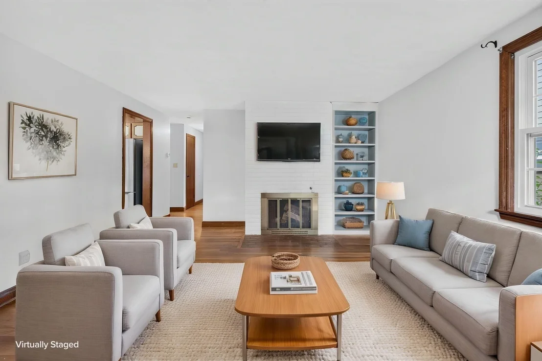 Photo of 24 Grapevine Ave