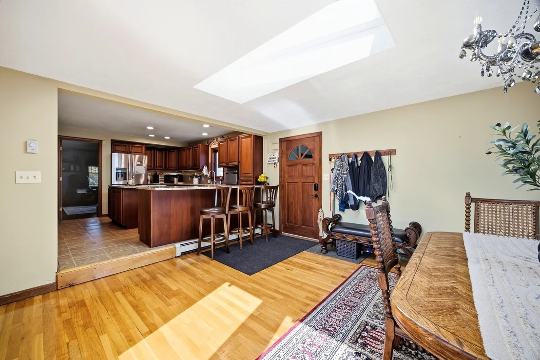 Photo of 27 Palmer Ave