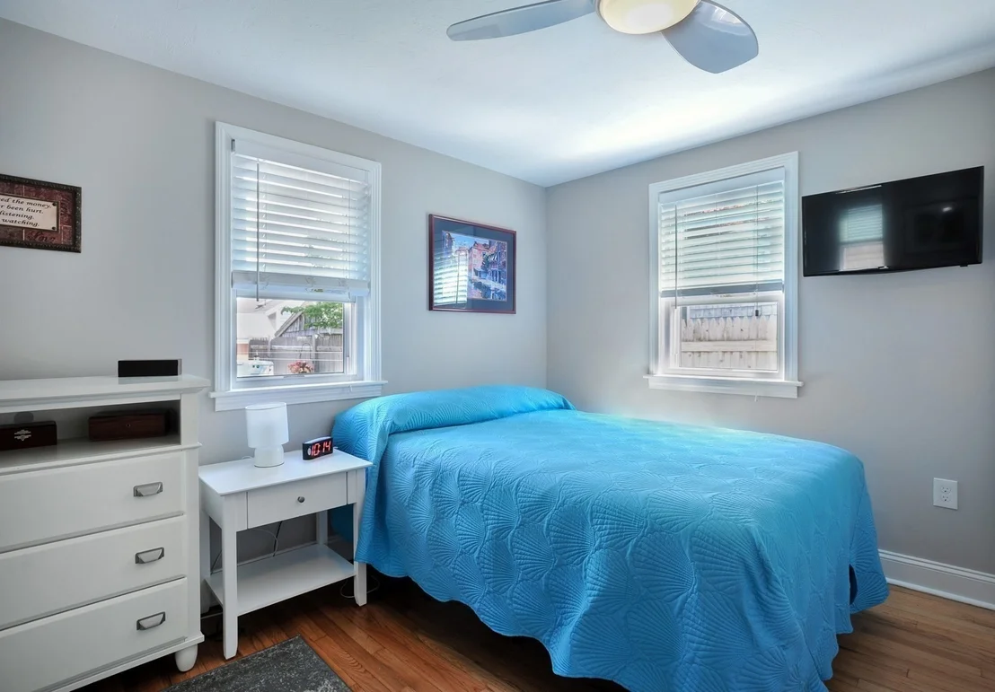Photo of 9 G St